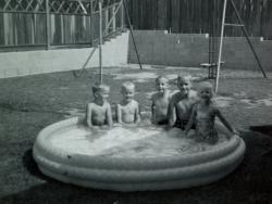 Kenny, Rick, Dave, Danny and Debby in swimming pool